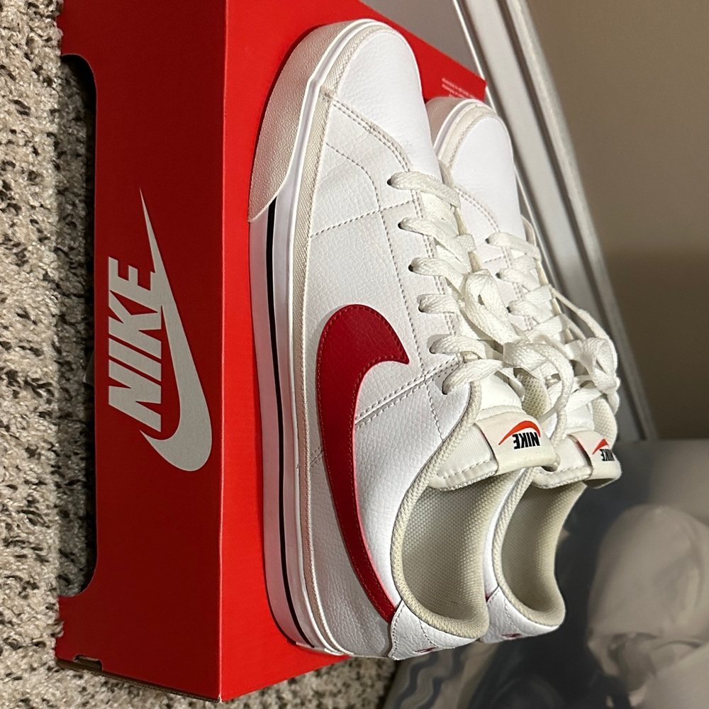 Nike White and Red Casual Sneakers